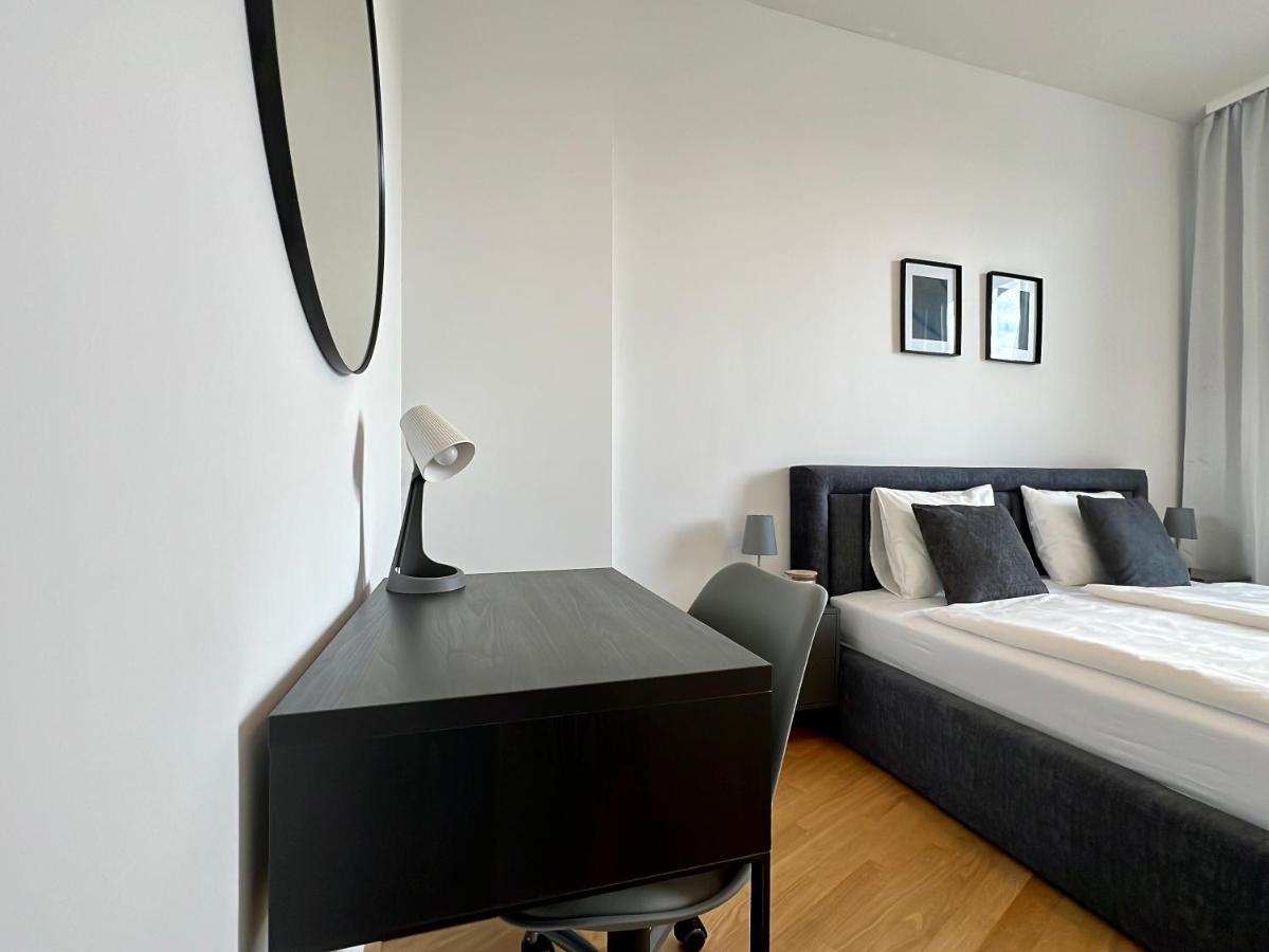 Cozy Property At Belvedere Виена Екстериор снимка